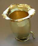 gold vase finished